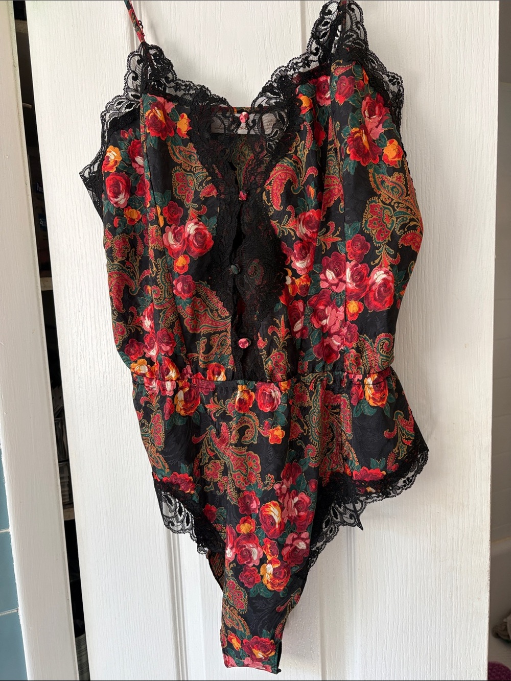 Delicates Lingerie Black Floral Lace-Trim Cami Bodysuit pit to pit 19-20